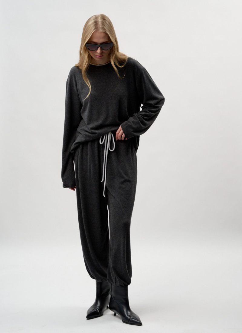 Брюки-джоггеры 