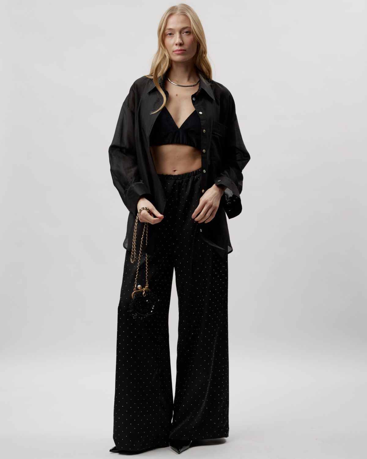 Широкие прямые брюки со стразами 