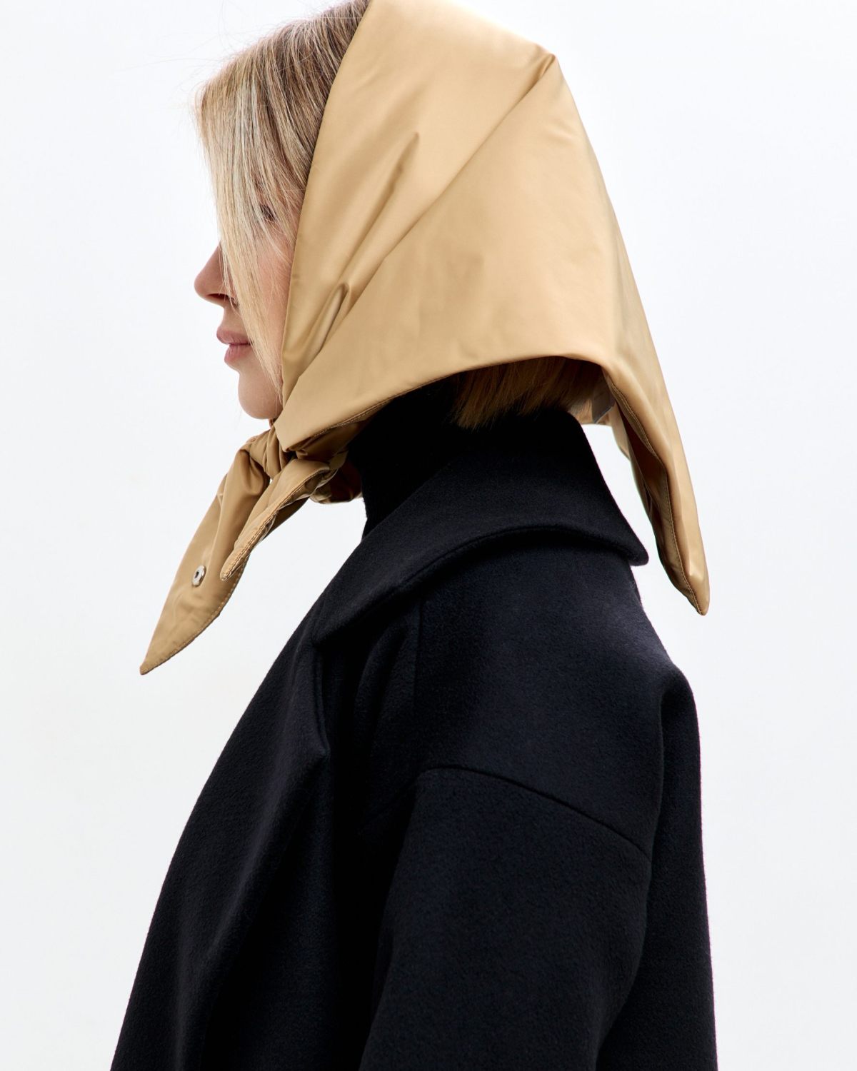 Косынка утепленная Pure Nikasport, 1W8PR143W-47CML40, цвет кэмел